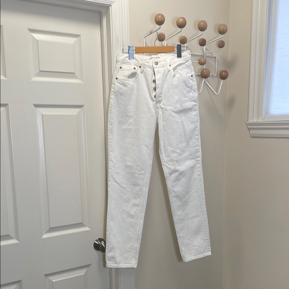 Aritzia - Denim Forum - BF High Rise Loose - White - 25X28